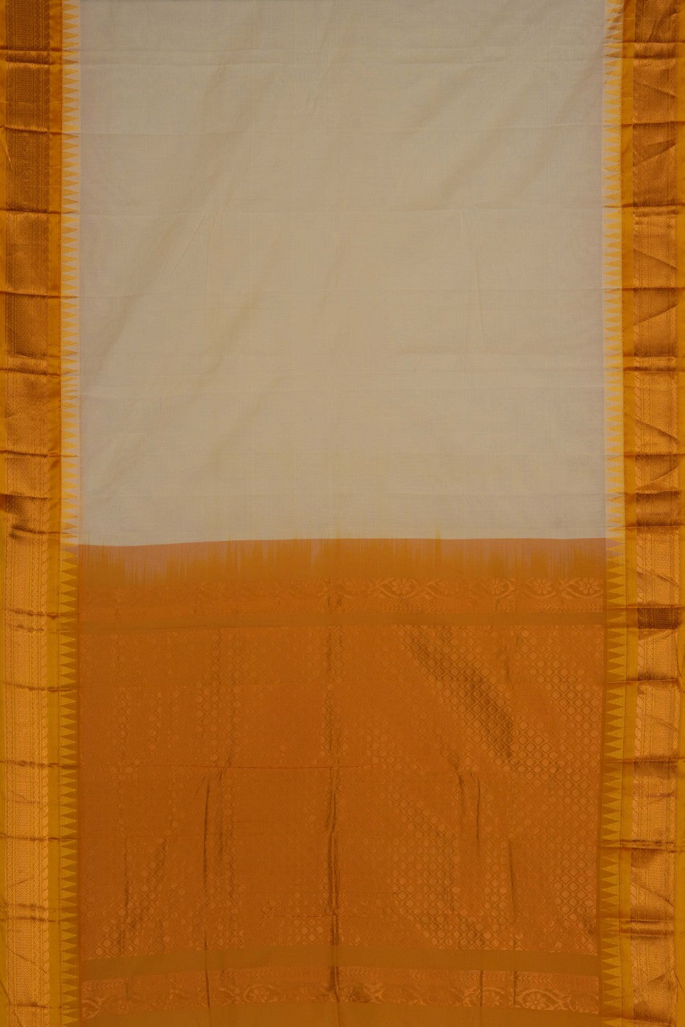 Image of Gadwal Cotton Off-White Saree